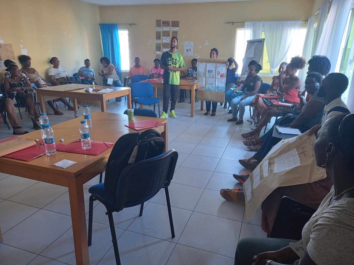 Construir Futuros de Educação organiza encontros mensais de planificação