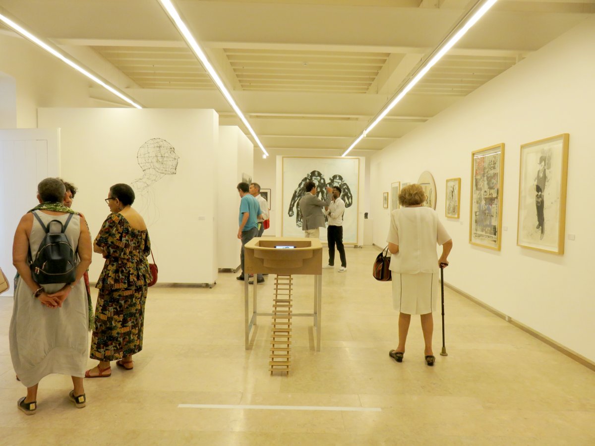Abertura expo Frente_Verso_Inverso_2750