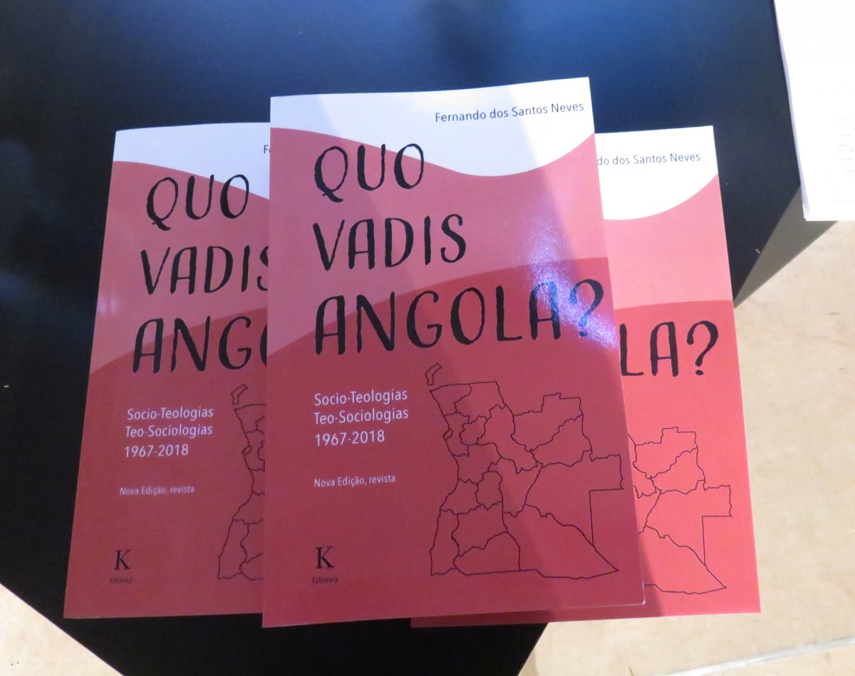 Apresentação do livro Quo Vadis Angola_3892