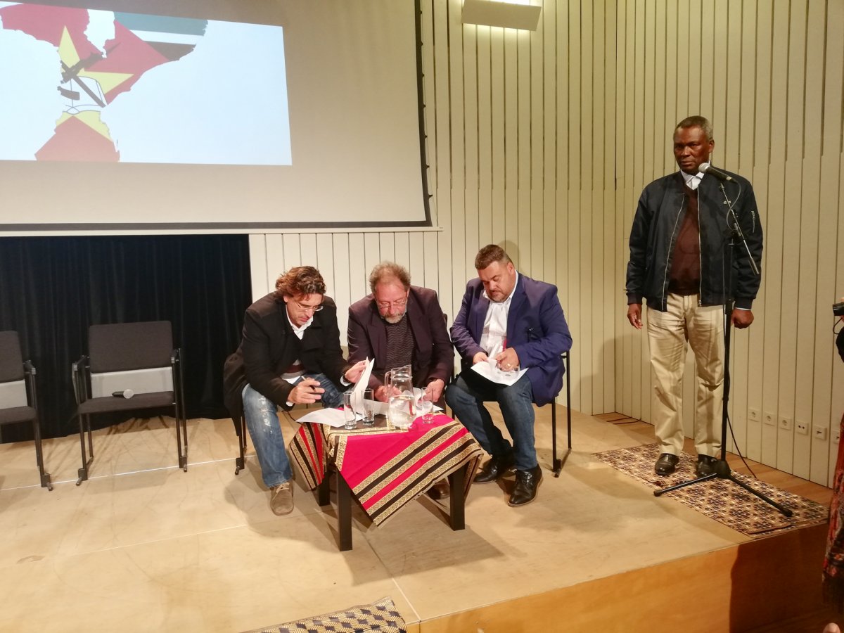 Autarcas de Moçambique avaliam investimentos em Portugal_162251