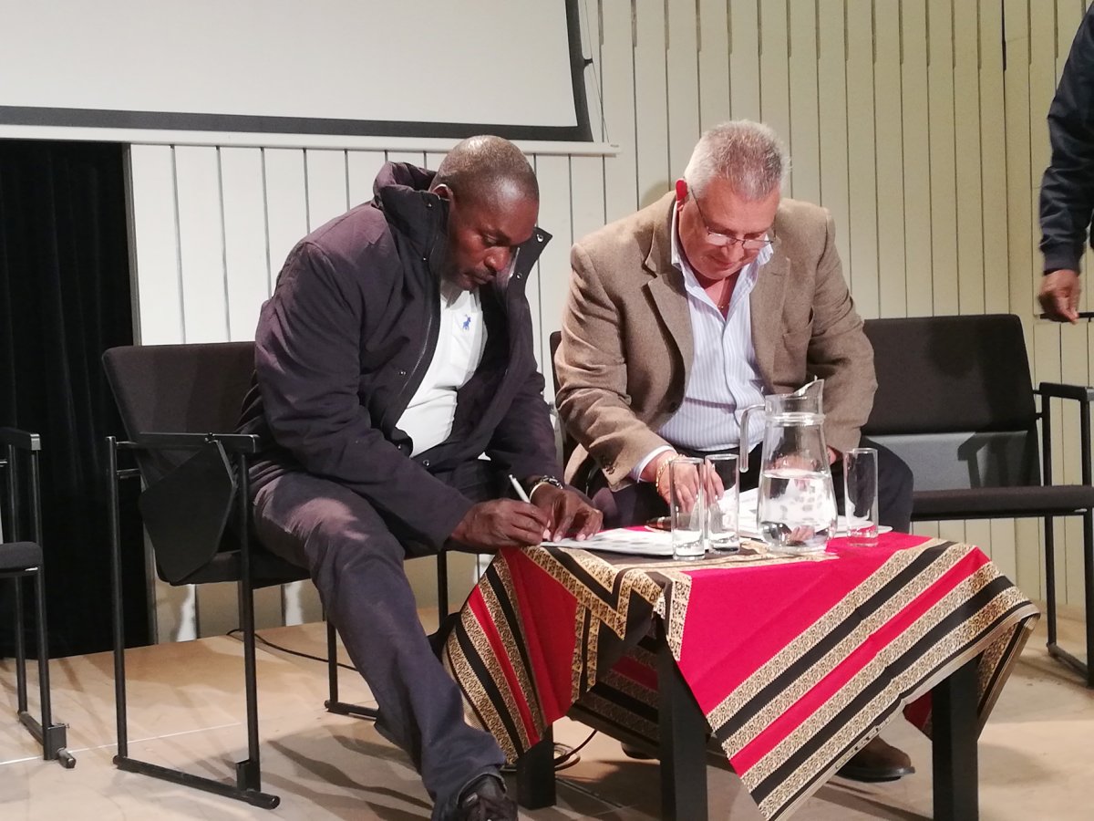 Autarcas de Moçambique avaliam investimentos em Portugal_170432