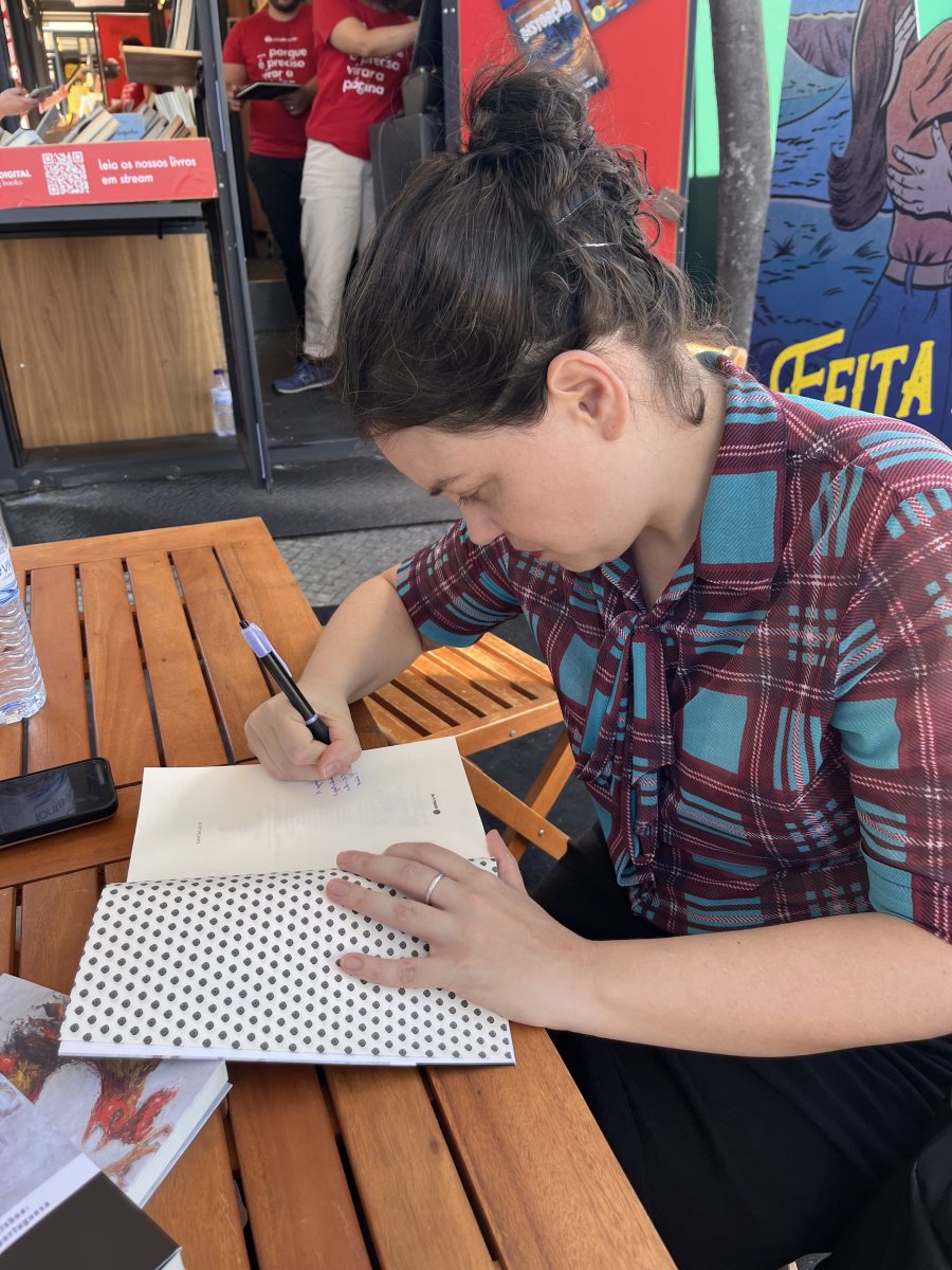 Cantagalo-Feiradolivro_2919