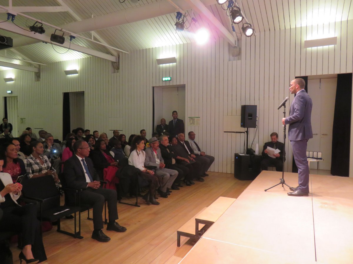 Condecoracao a personalidades Cabo Verde_6659
