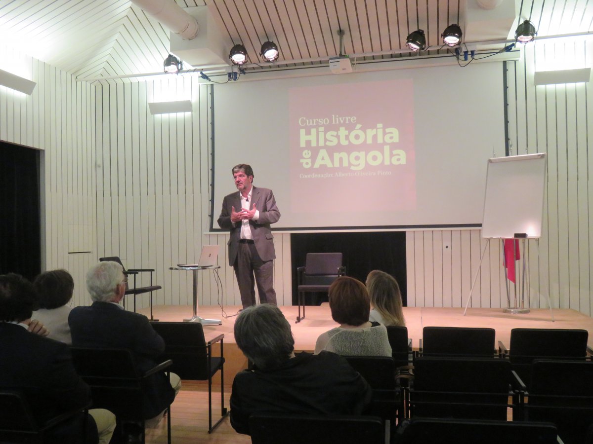 Curso Livre Hist Angola-Ultima sessao_8874
