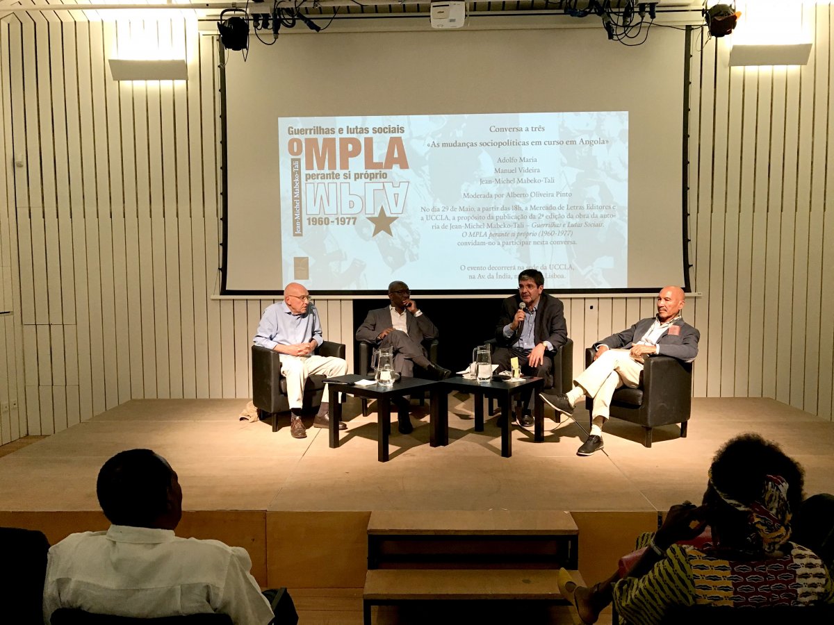 Debate mudanças sociopolíticas em curso em Angola_7003