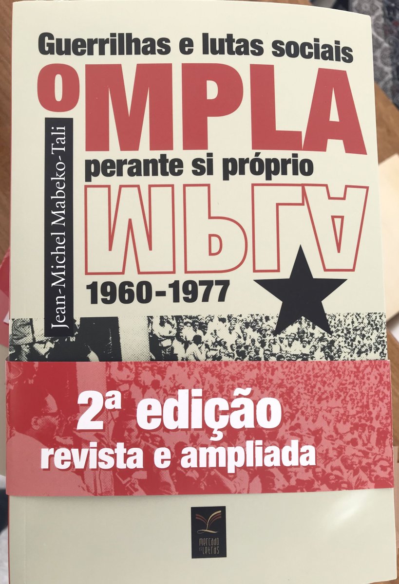 Debate mudanças sociopolíticas em curso em Angola_7017