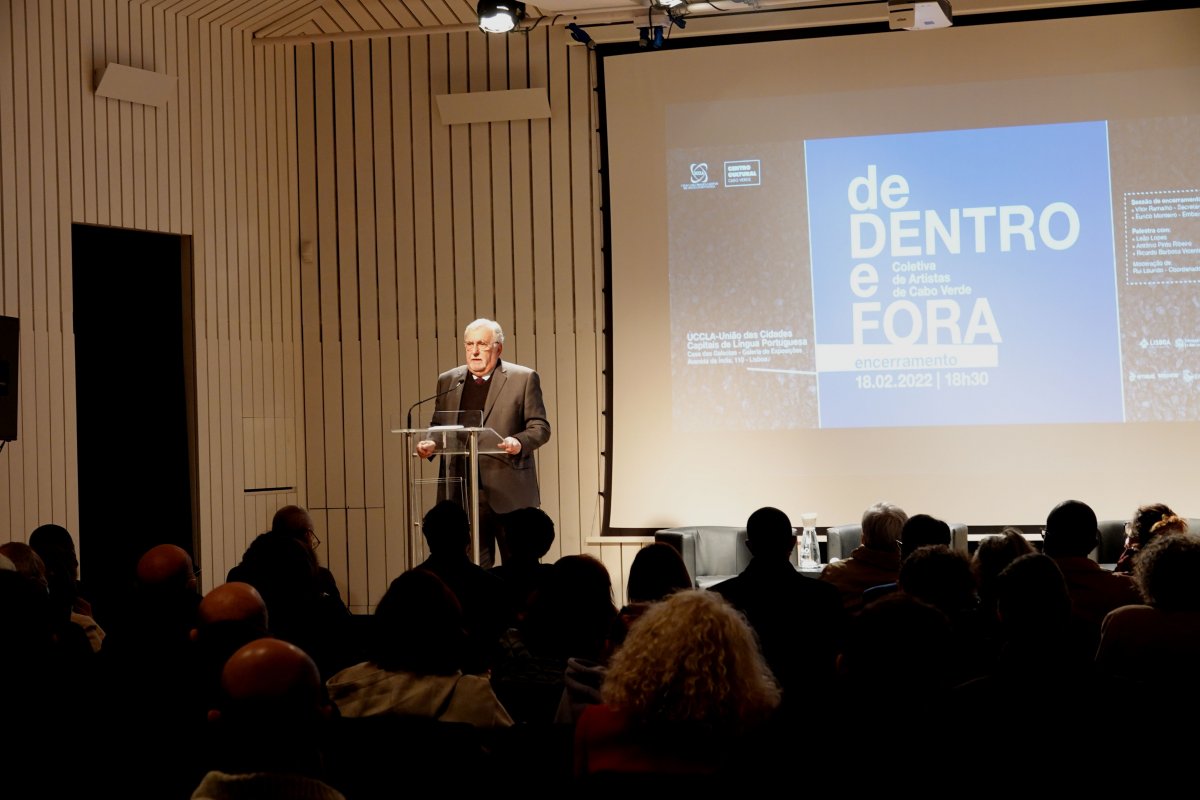 Encerramento da exposição de Dentro e Fora na UCCLA_DSC07432