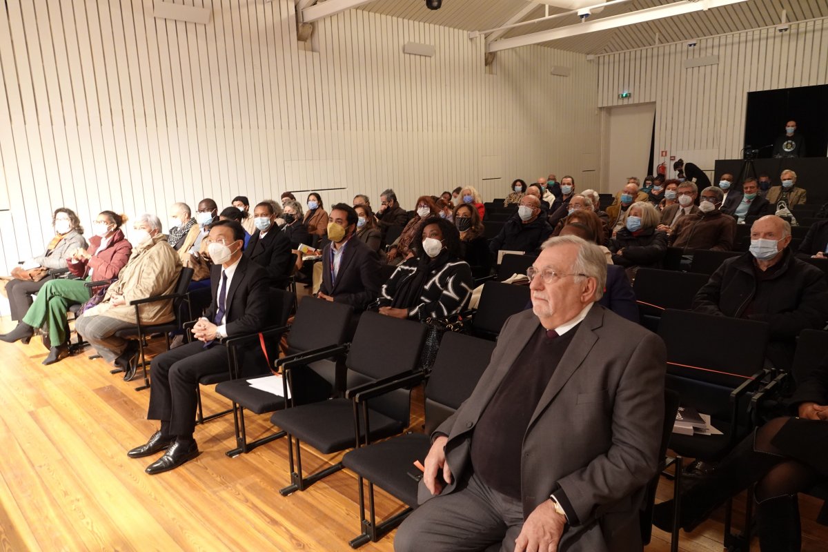 Encerramento da exposição de Dentro e Fora na UCCLA_DSC07461