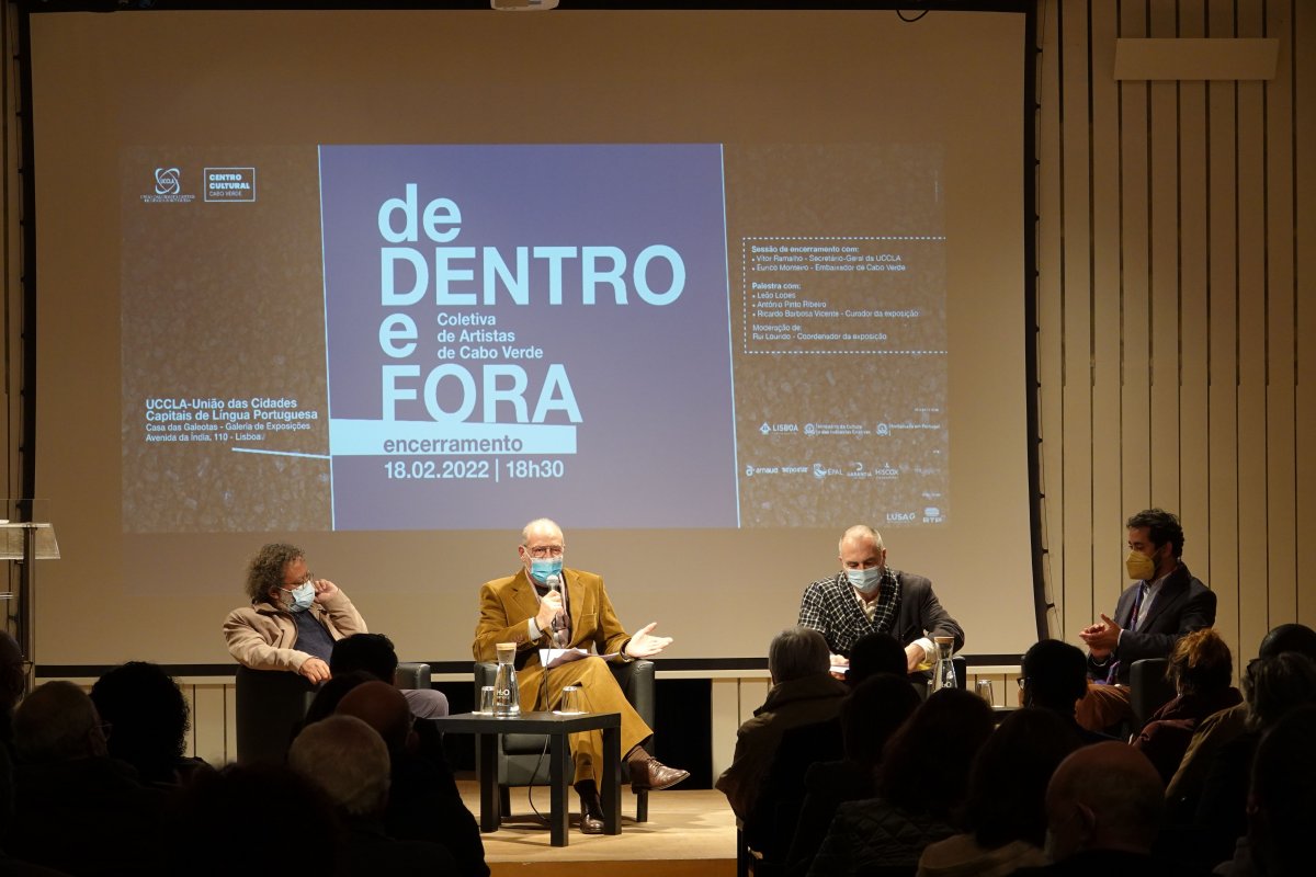 Encerramento da exposição de Dentro e Fora na UCCLA_DSC07472