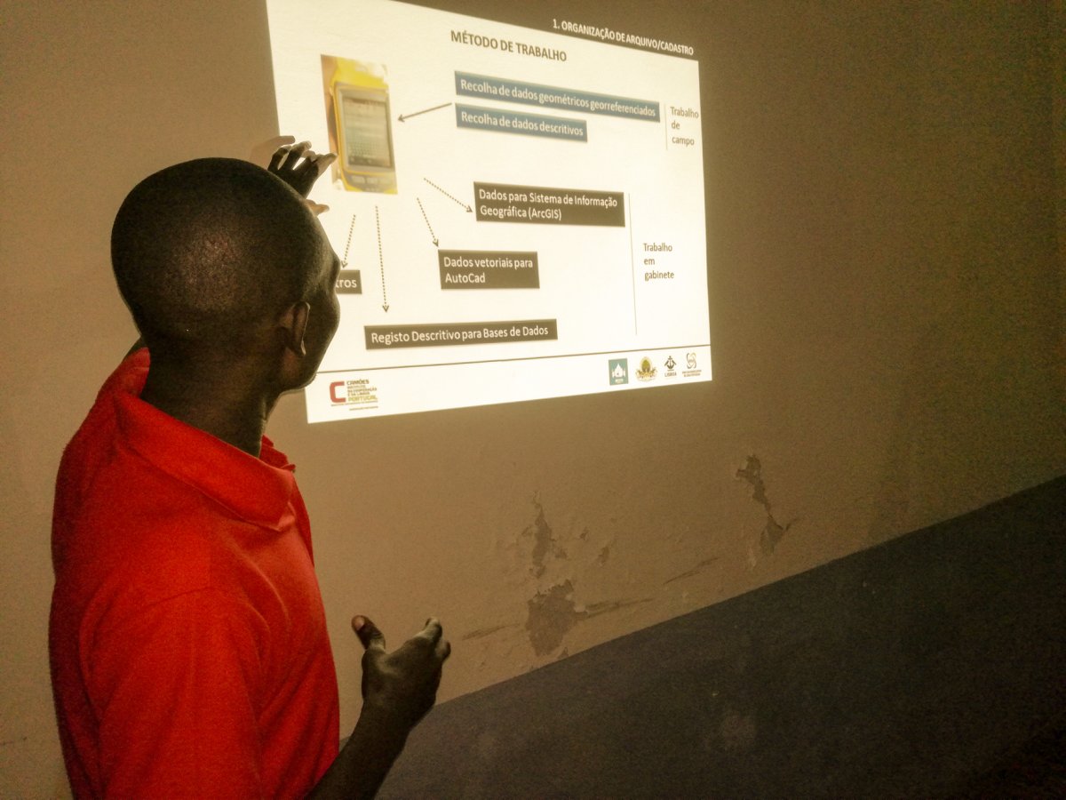 Encontro com técnicos de cobrança na Ilha de Moçambique_105947