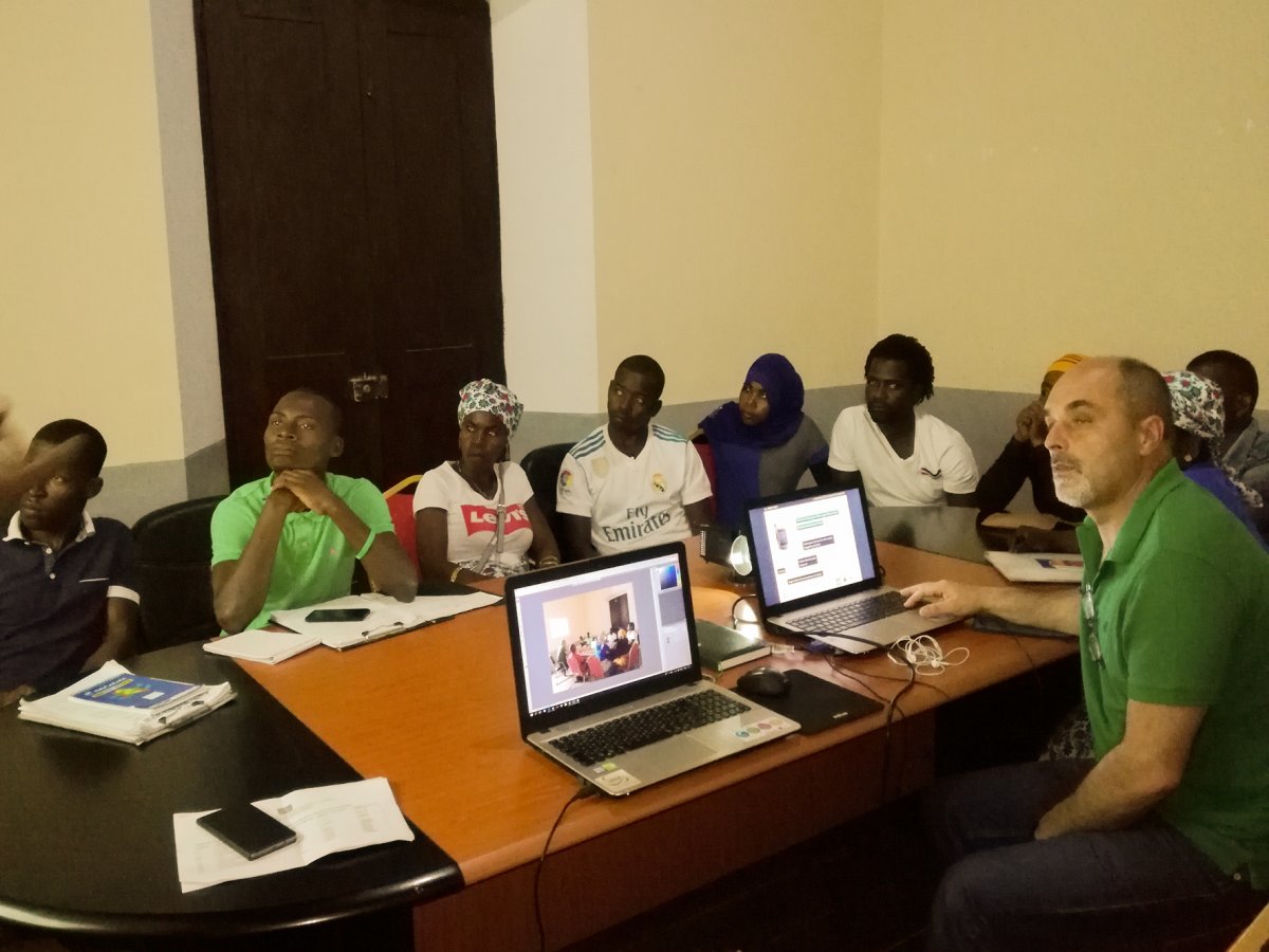 Encontro com técnicos de cobrança na Ilha de Moçambique_110007