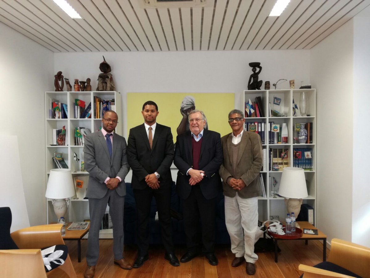 Encontro direcao Associação Caboverdeana-20180328-WA0004