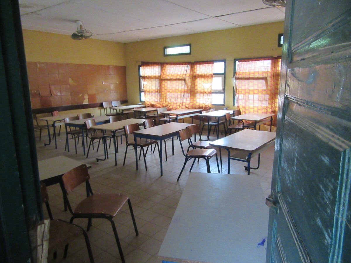 Visita à Escola da UCCLA em Bissau_3246