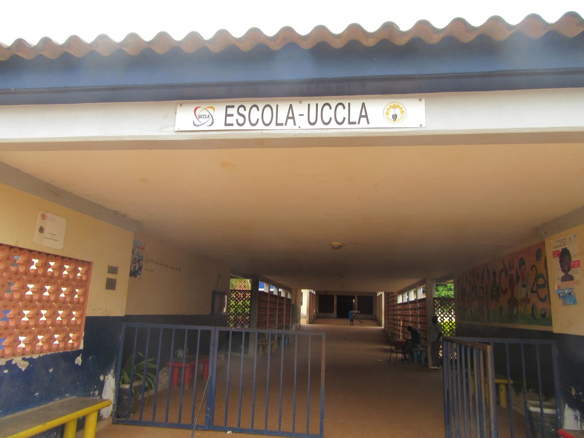 Visita à Escola da UCCLA em Bissau_3255