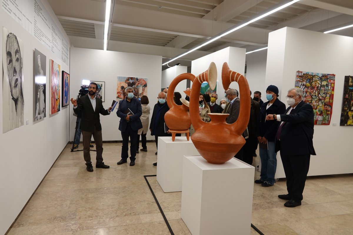 Inauguração da Exposição “de Dentro e Fora - Coletiva de Artistas de Cabo Verde” na UCCLA - 15 de Novembro_DSC05316