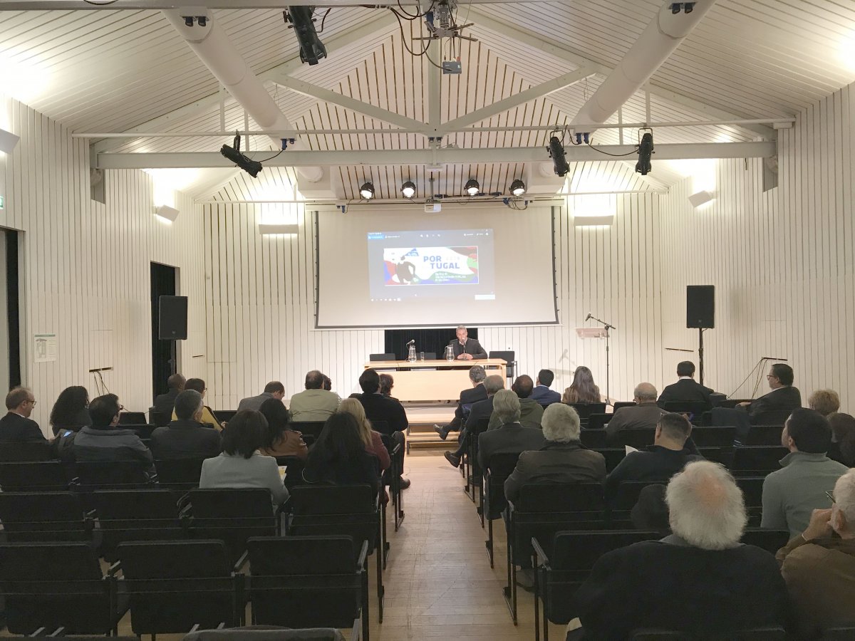 Iniciativa empresarial De Olivença vê-se o mar na UCCLA_1708