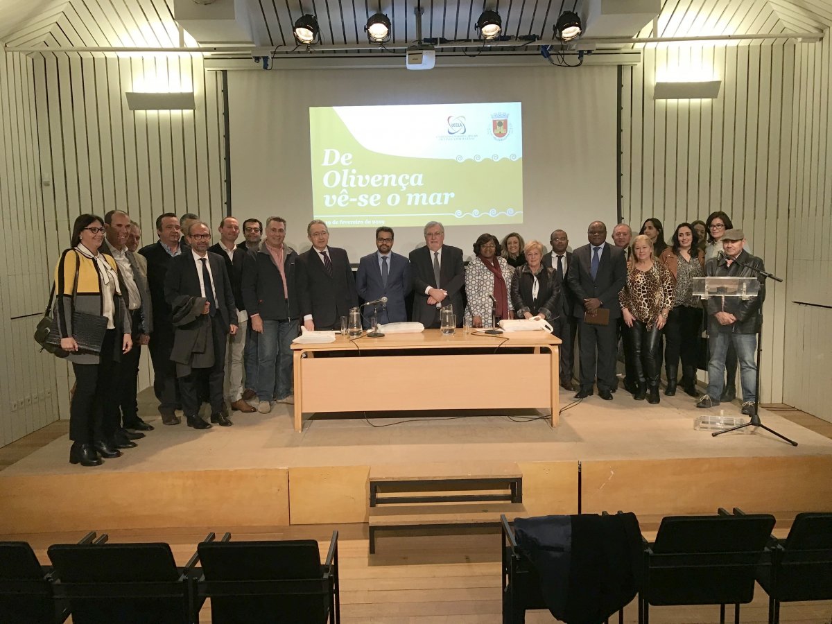 Iniciativa empresarial De Olivença vê-se o mar na UCCLA_1744