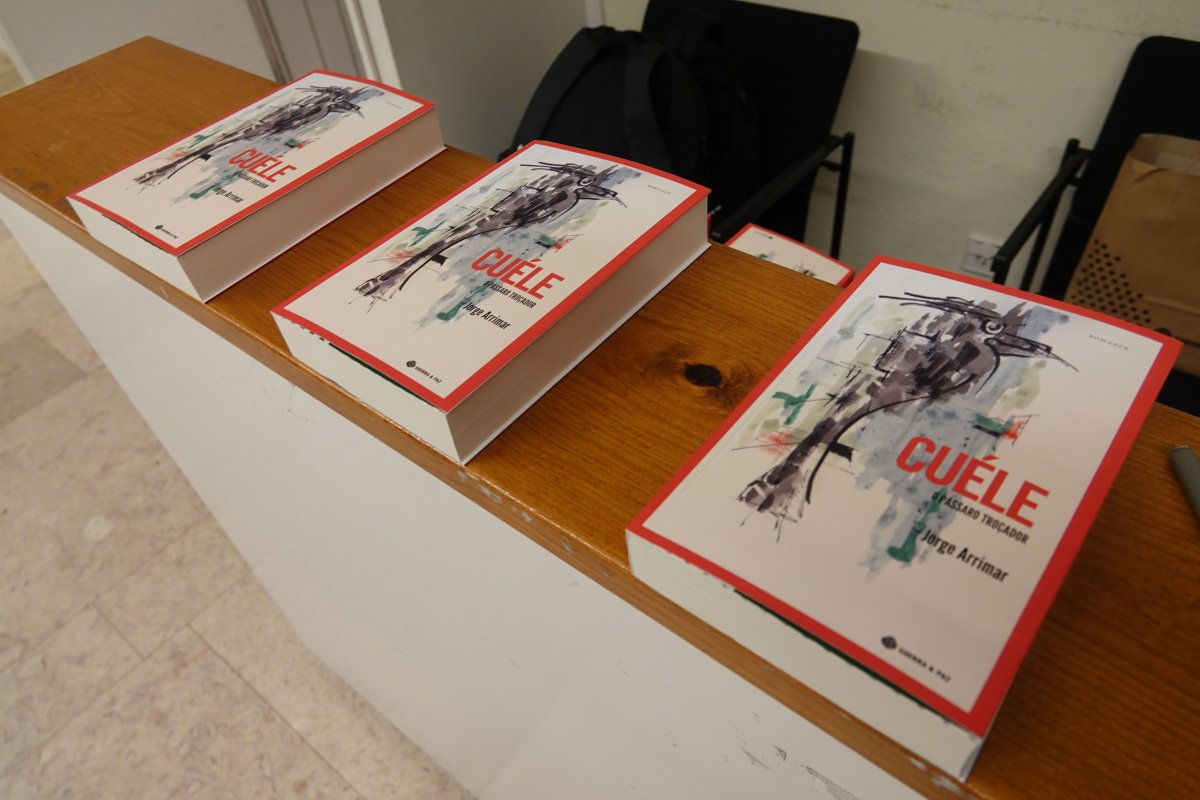 Lançamento do livro Cuéle_DSC01717