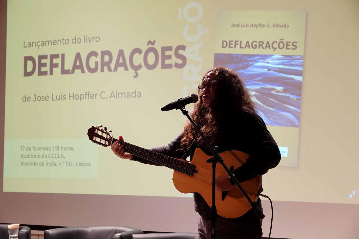 Lancamento do livro Deflagracos de Jose Luis Hopffer Almada_DSC07292