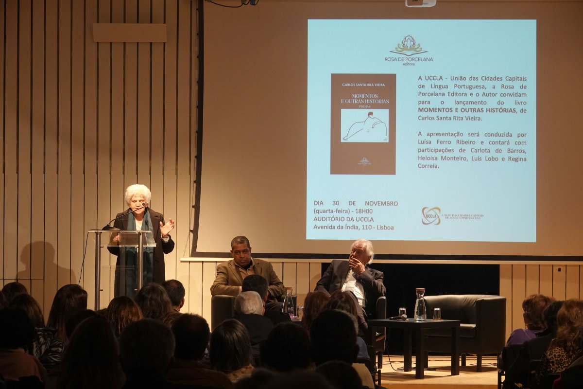 Lançamento do livro Momentos e Outras Histórias_DSC02009