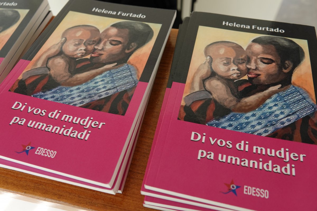 Livro de Helena Furtado_DSC08026