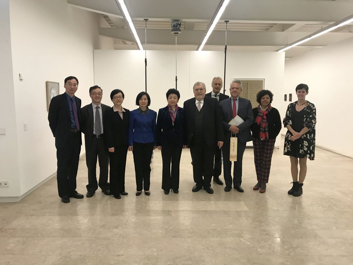Reunião com a delegação da província de Jiangsu _2731