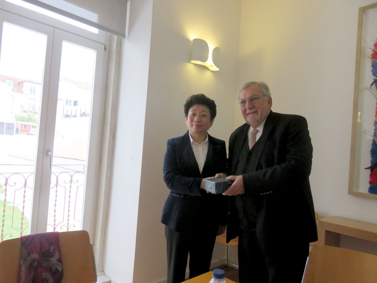Reunião com a delegação da província de Jiangsu _9986