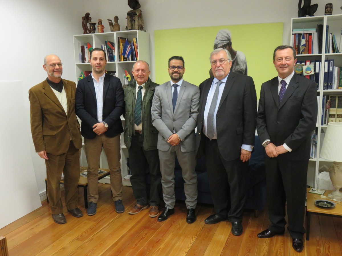 Reunião com Presidente da cidade de Olivenza_3486