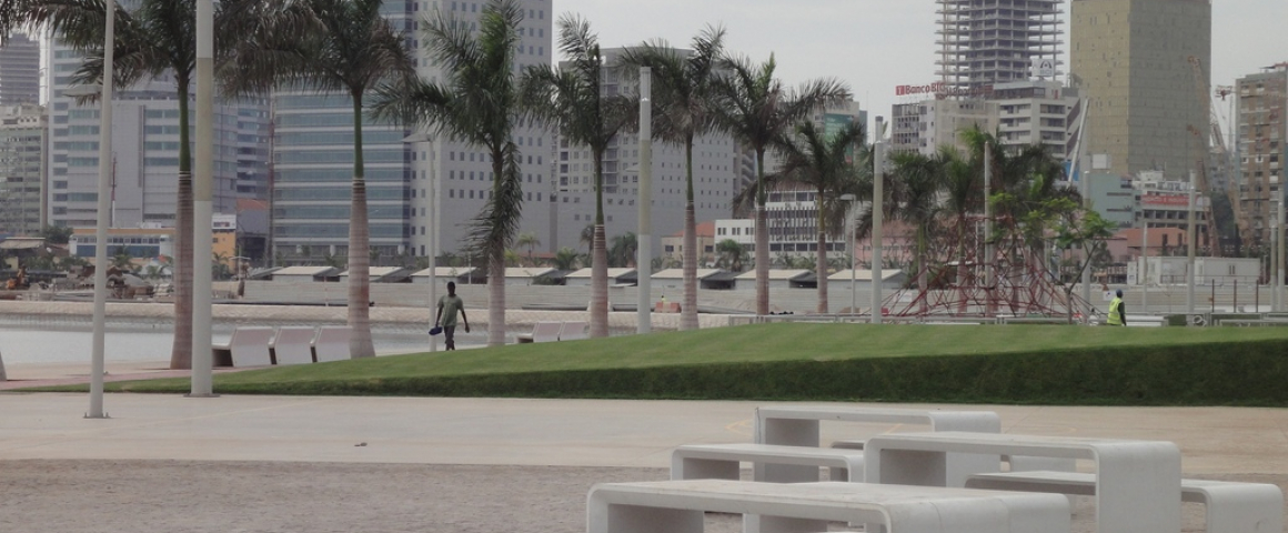 Visita da delegação da UCCLA a Luanda