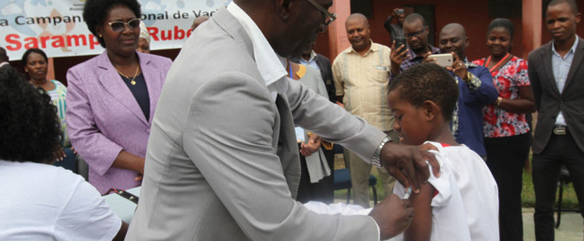 Campanha de vacinação em Angola