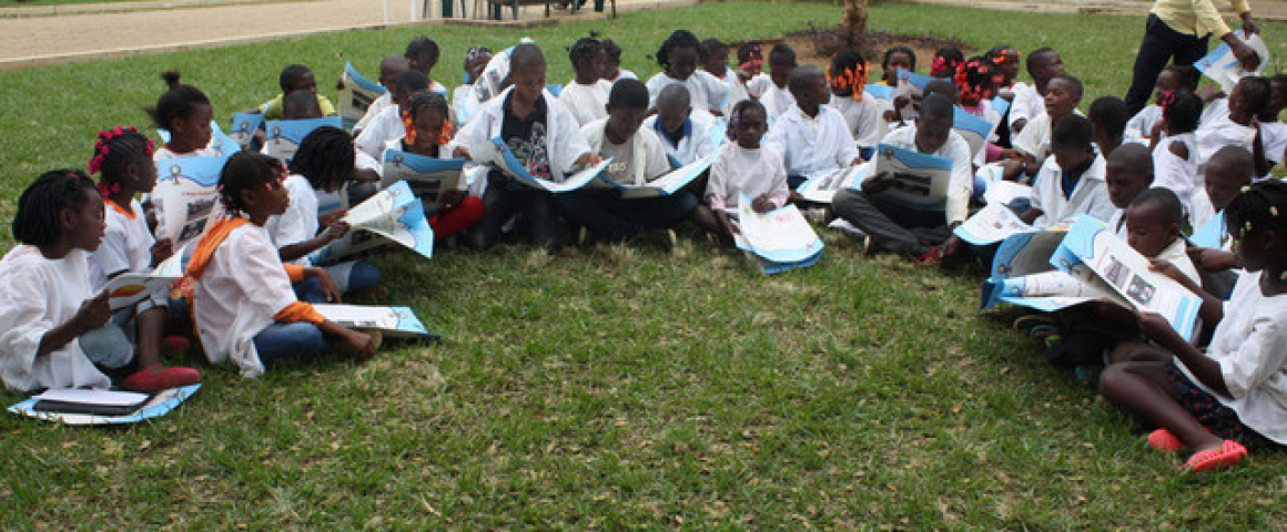 Projeto cultural "bata branca" vai às escolas de Luanda