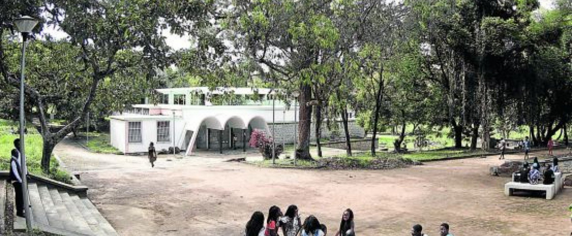 Recuperação da Estufa-Fria do Huambo