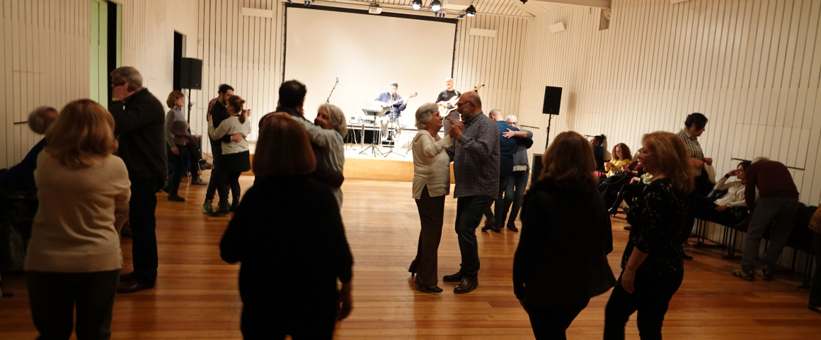 Concerto de Carlão e Convidados ao vivo na UCCLA