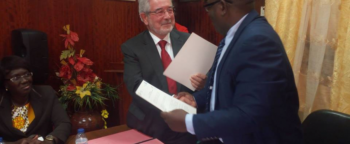 Acordo de cooperação entre Oeiras e Bissau