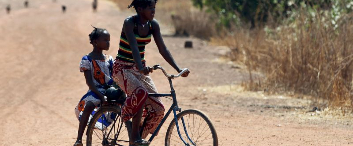 Guiné-Bissau lança projeto para atrair jovens a evitarem emigração