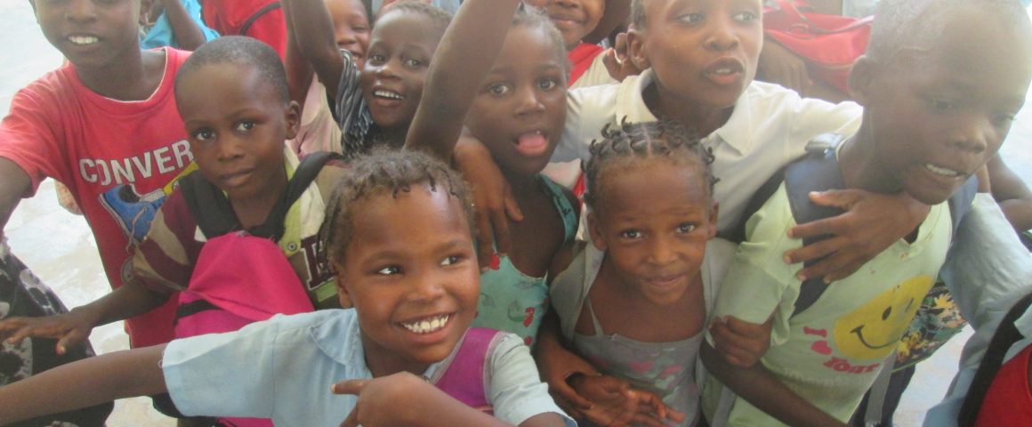 Divisão da Rede de Bibliotecas convidada a participar em projeto na Ilha de Moçambique