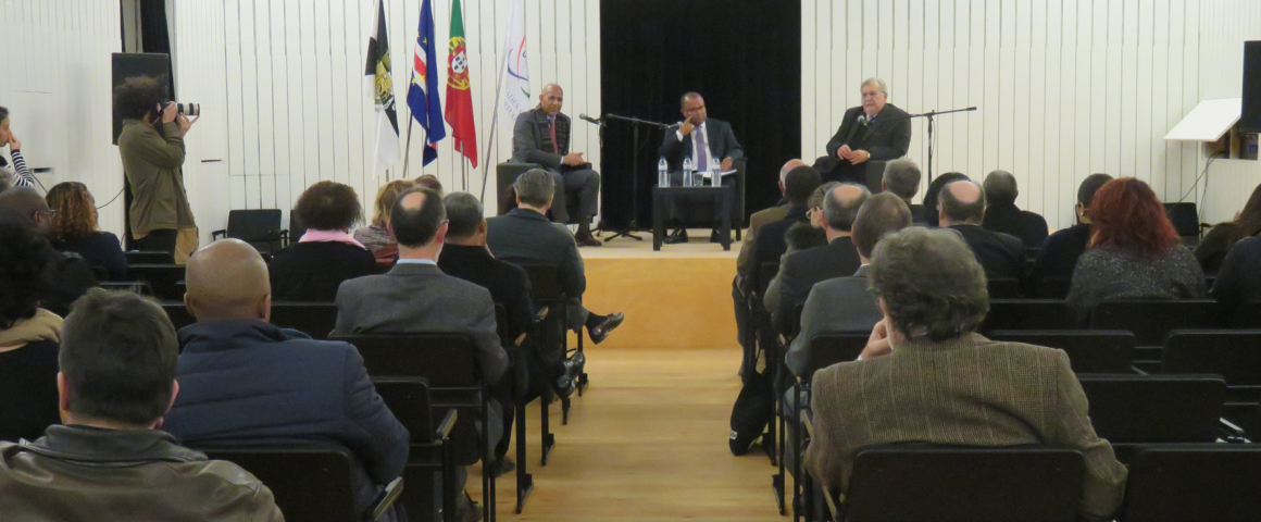 Dia da Liberdade e da Democracia assinalado na UCCLA