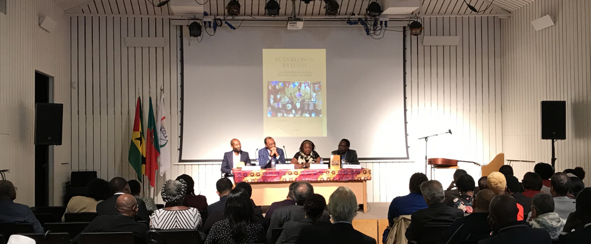 Lançamento da obra “Butá Kloson Ba Lônji - Cancioneiro da Música Popular São-tomense” de Luís Viegas na UCCLA