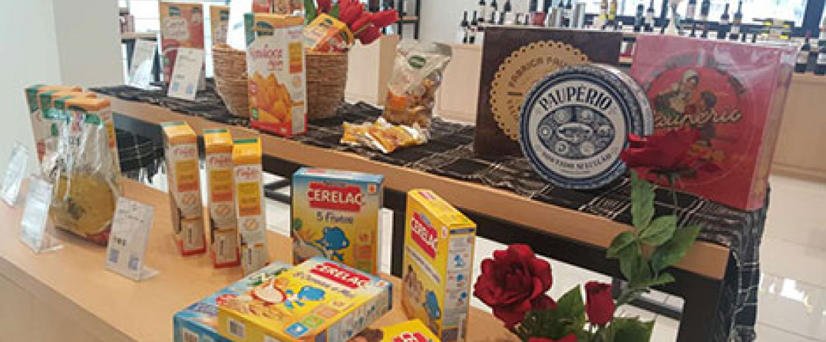 Inauguração do Centro de Exposição dos Produtos Alimentares dos Países de Língua Portuguesa em Macau
