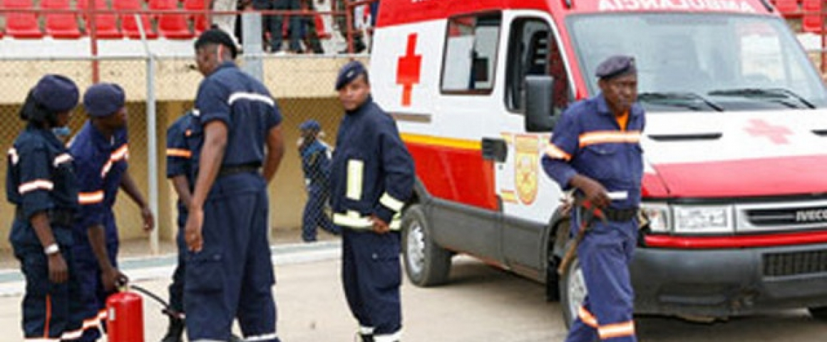 Entrega de veículos aos bombeiros moçambicanos