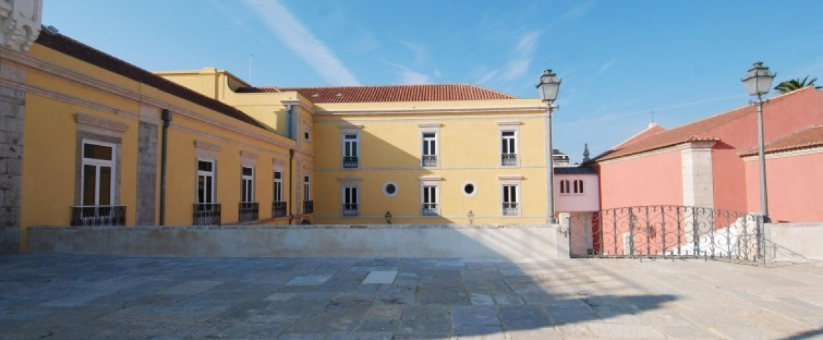 Assembleia Geral da UCCLA em Cascais