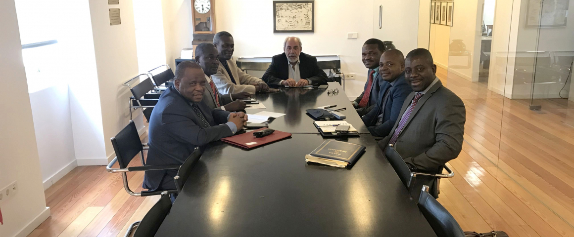 Reunião com câmaras municipais de Moçambique