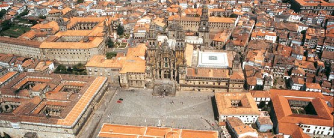 Santiago de Compostela votou adesão à UCCLA 