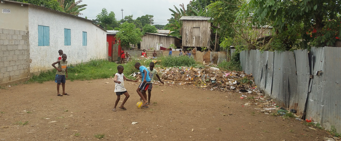 Lançamento da campanha “Operação Vassourada” para acabar com o lixo em São Tomé