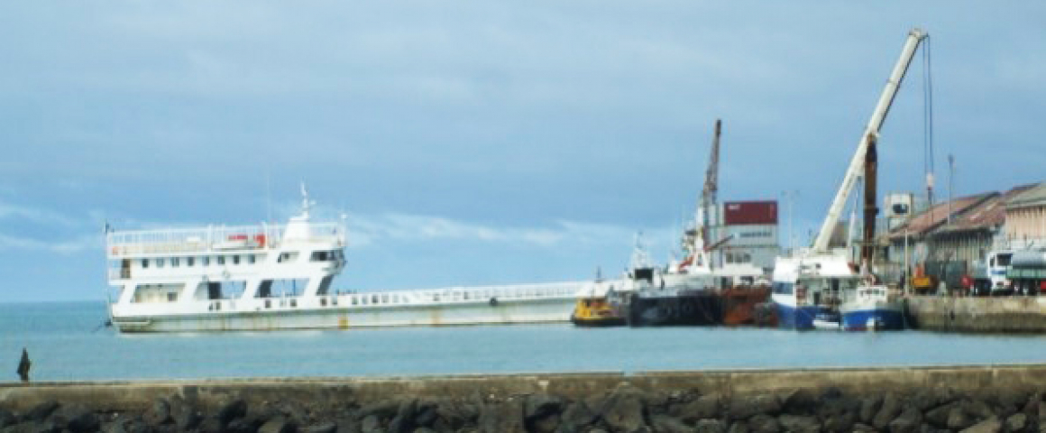 Requalificação do porto de São Tomé