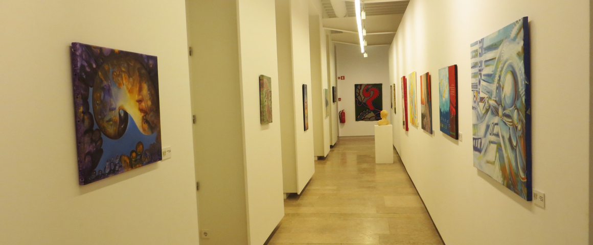 Exposição “Artistas Unidos contra a Fome” na UCCLA