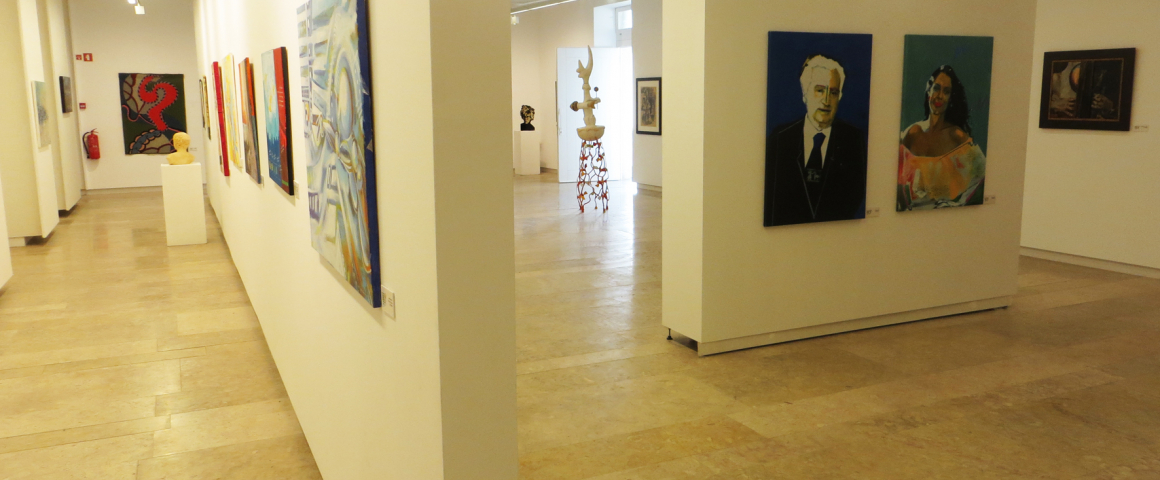 Exposição “Artistas Unidos contra a Fome” na UCCLA