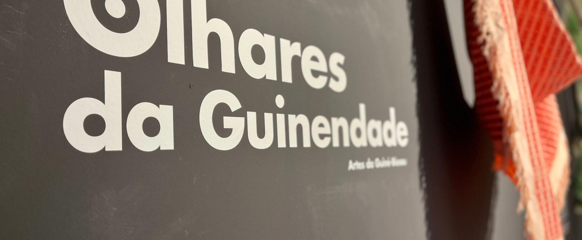 Exposição “Olhares da Guinendade - Artes da Guiné-Bissau” na UCCLA