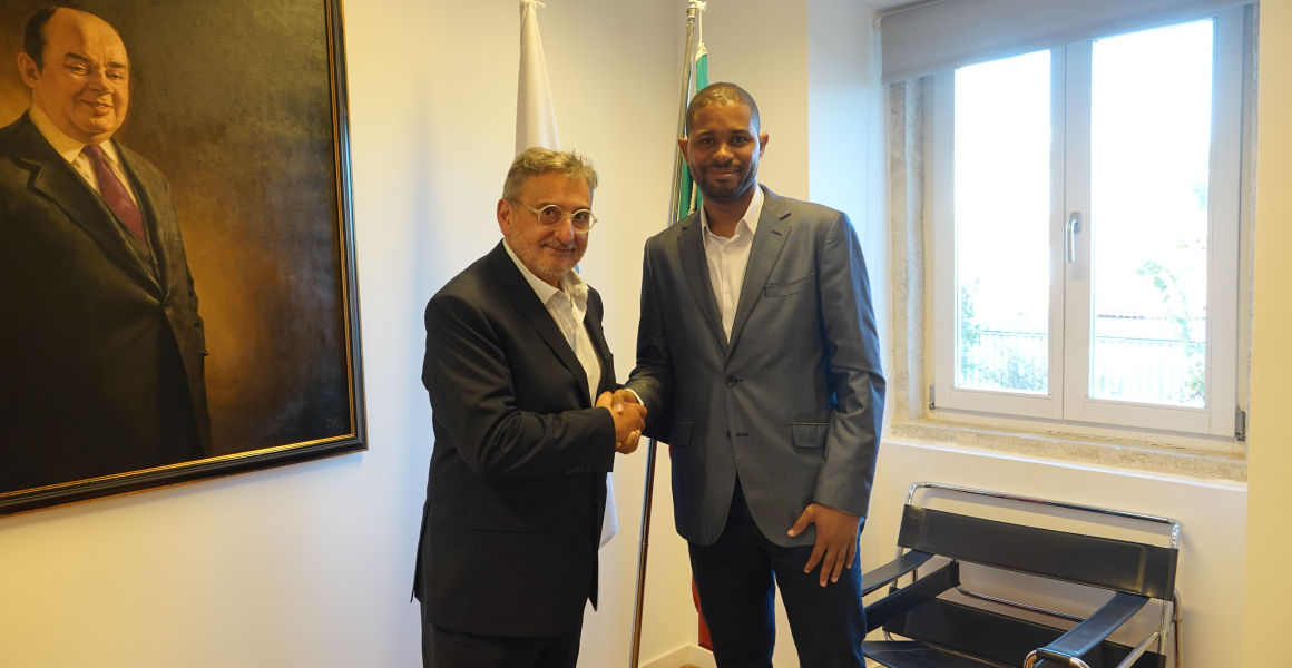 Encontro com o Presidente do Governo Regional do Príncipe reforça cooperação