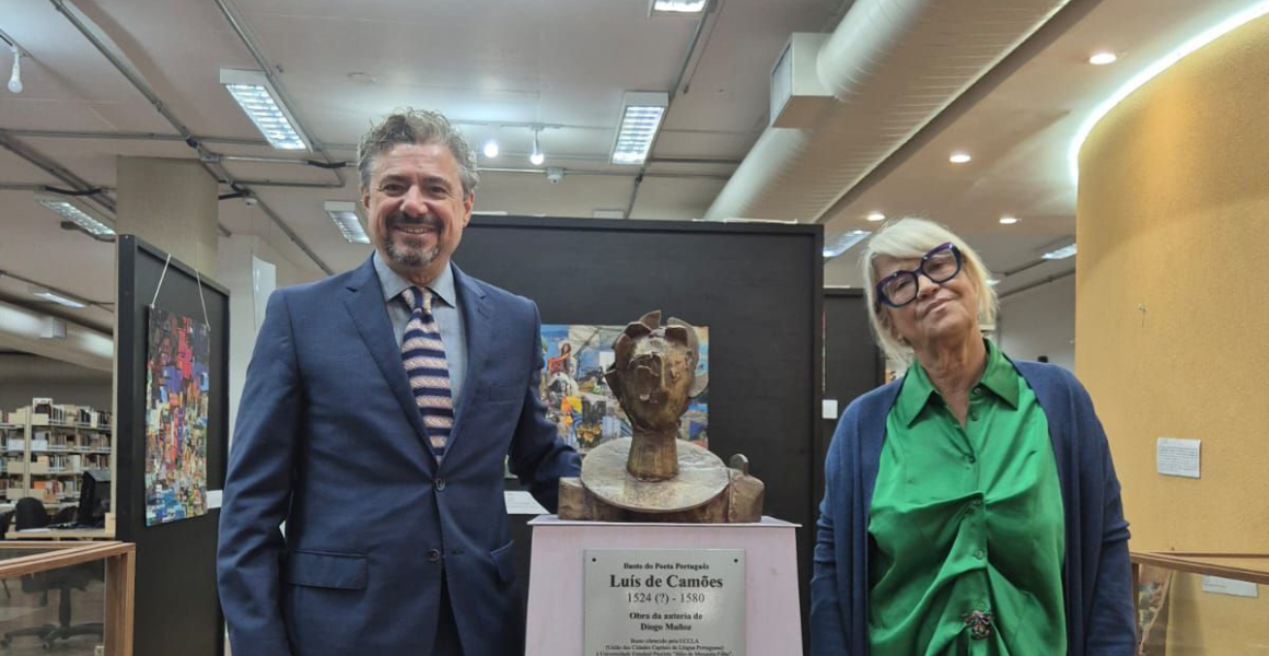 UCCLA oferece busto de Camões à Unesp